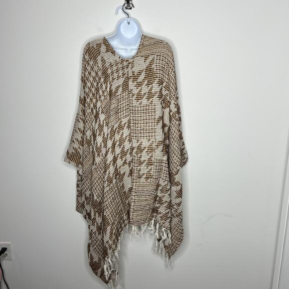 Soft Surroundings Poncho‎ Womens One Size Brown Tan Houndstooth Fringe Ruana - Picture 9 of 10